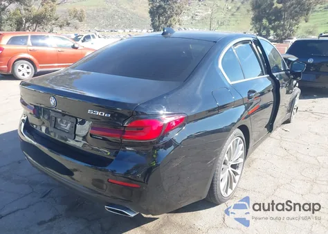 2022 BMW 530E z USA, uszkodzony, nr VIN WBA13AG09NCK93830